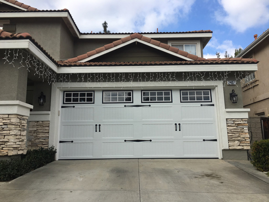Carriage House Long Panel Garage Door