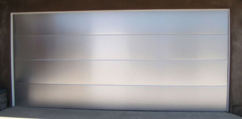 Modern Smooth Garage Door